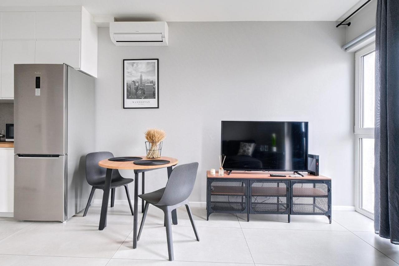 Targowa 10 National Stadium Apartment วอร์ซอ ภายนอก รูปภาพ