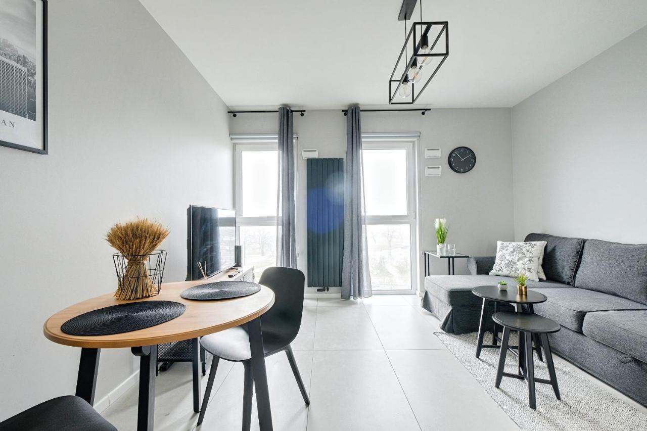 Targowa 10 National Stadium Apartment วอร์ซอ ภายนอก รูปภาพ