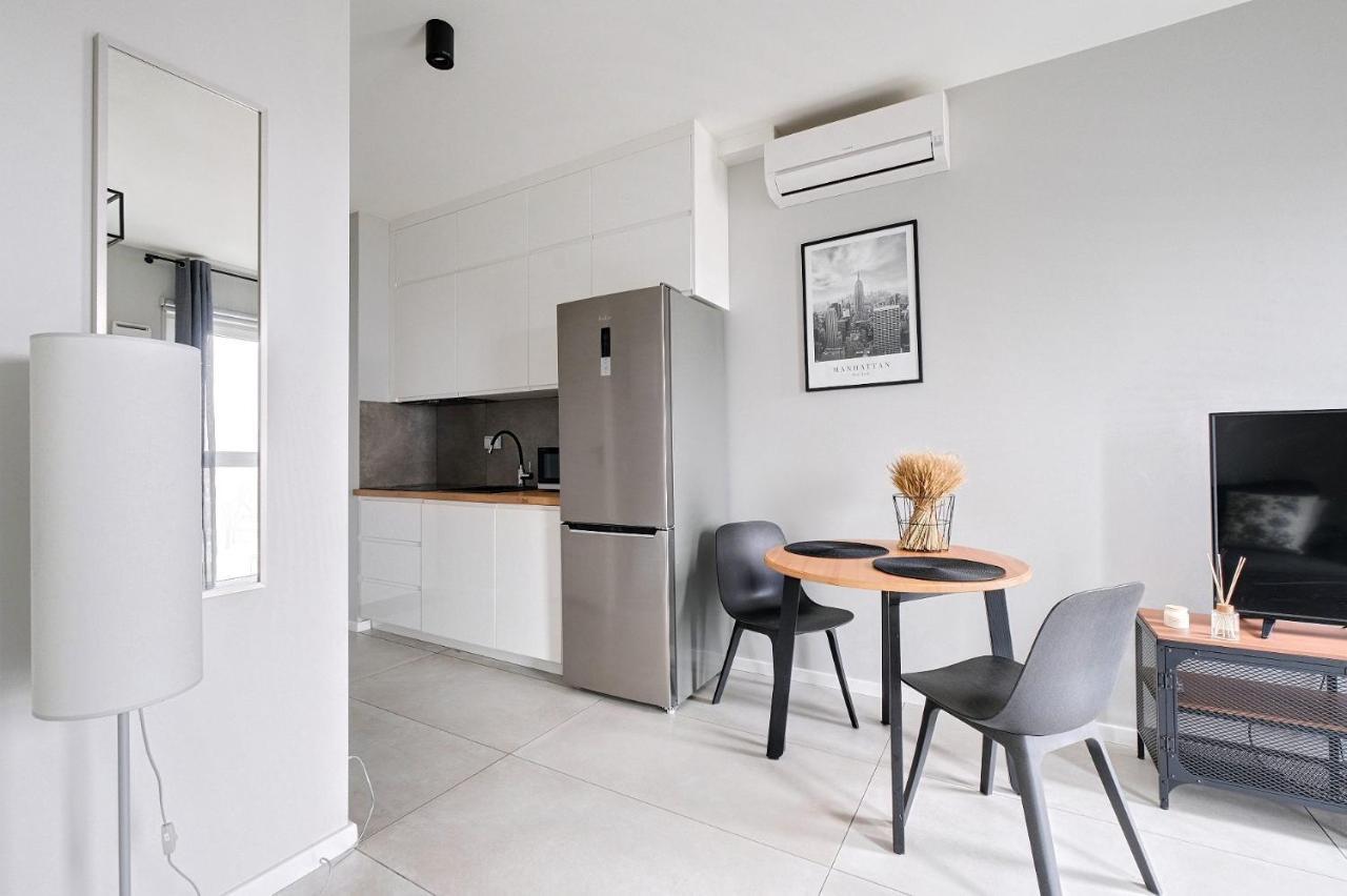 Targowa 10 National Stadium Apartment วอร์ซอ ภายนอก รูปภาพ